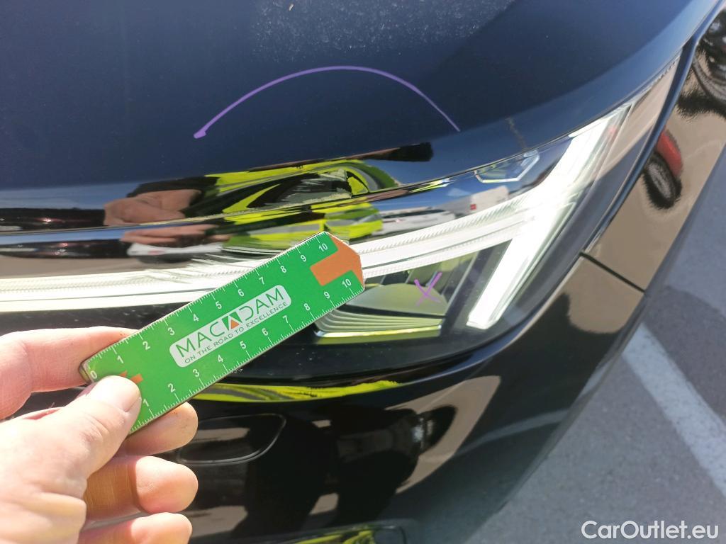  Volvo  XC 40 VOLVO XC40 / 2021 / 5P / todoterreno 2.0 B4 G AWD Plus Dark Auto #4