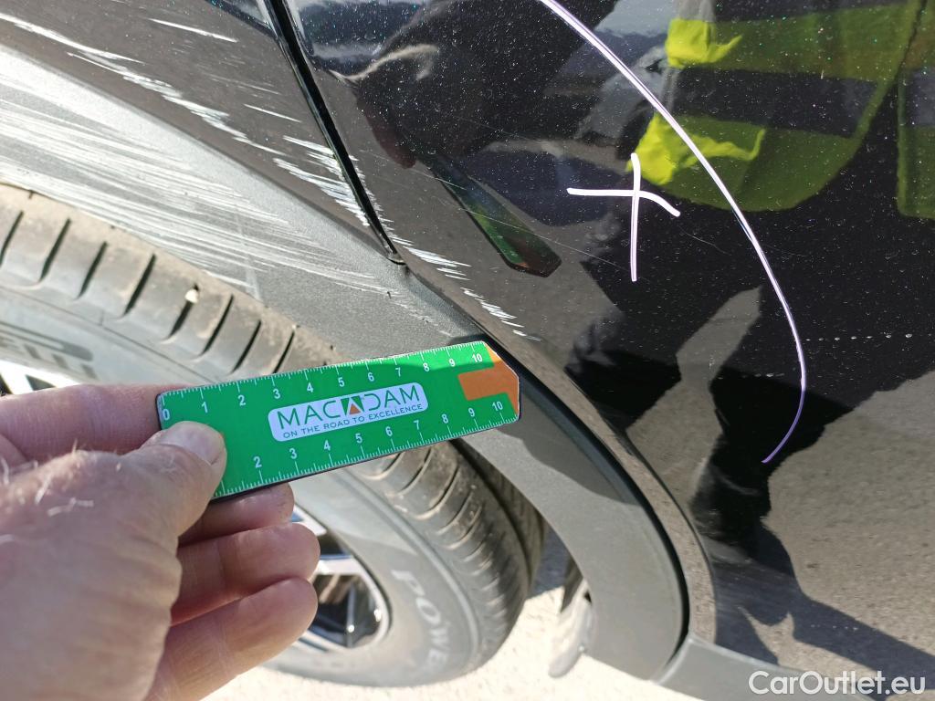  Volvo  XC 40 VOLVO XC40 / 2021 / 5P / todoterreno 2.0 B4 G AWD Plus Dark Auto #14