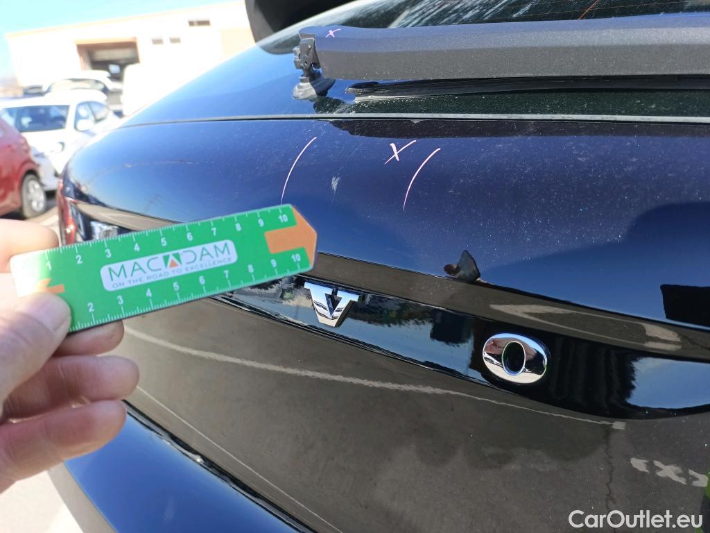  Volvo  XC 40 VOLVO XC40 / 2021 / 5P / todoterreno 2.0 B4 G AWD Plus Dark Auto #1