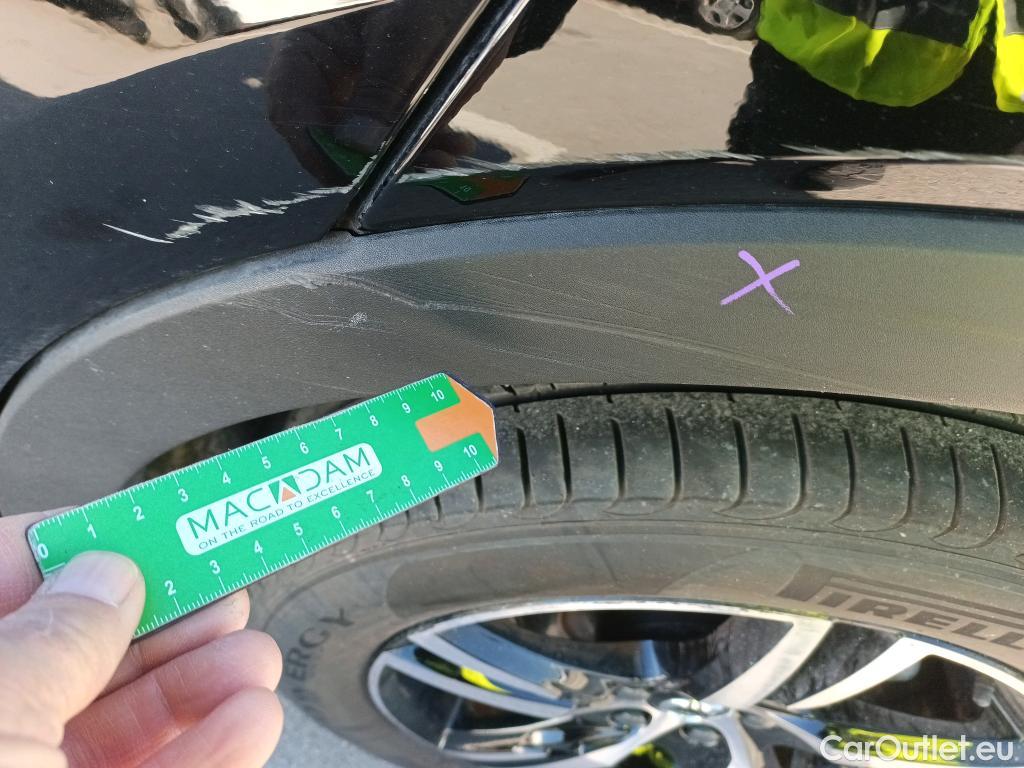  Volvo  XC 40 VOLVO XC40 / 2021 / 5P / todoterreno 2.0 B4 G AWD Plus Dark Auto #23