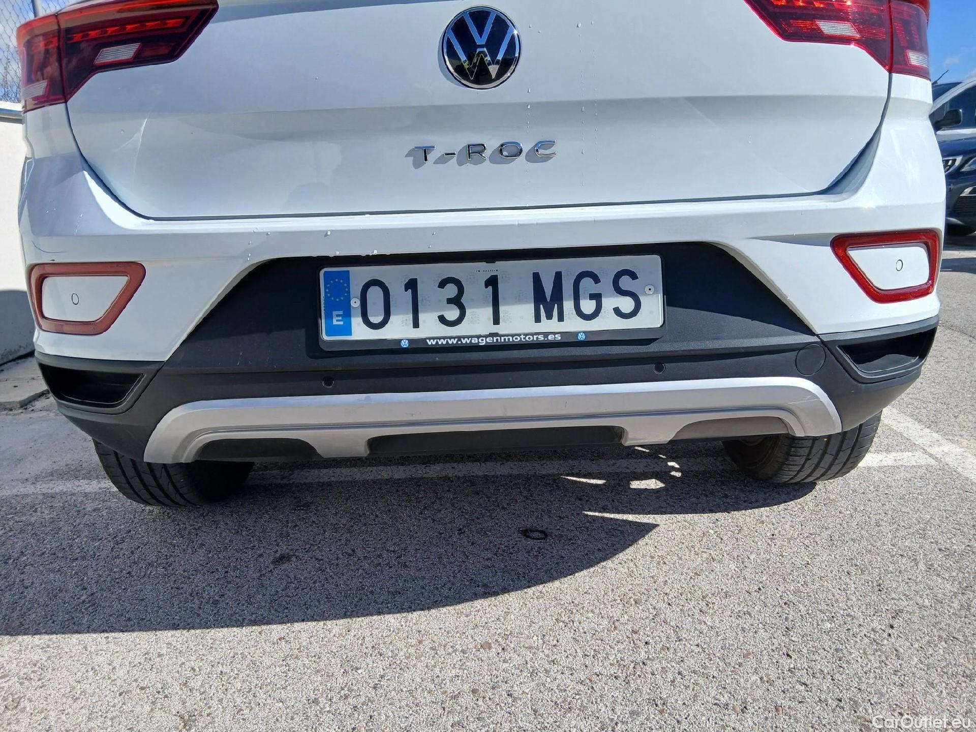  Volkswagen  T-ROC  Life 2.0 TDI 115CV MT6 E6d #23