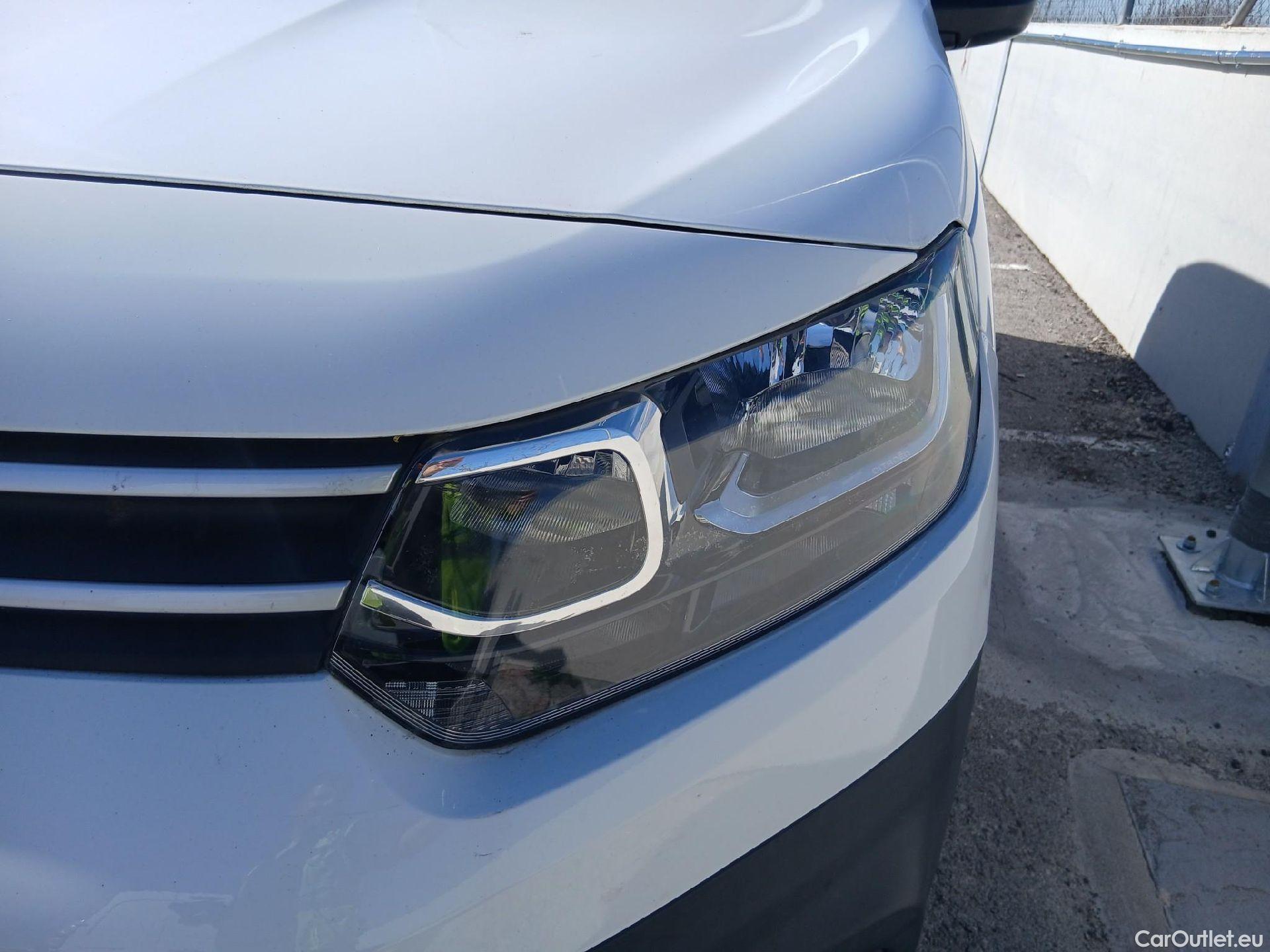  Citroen  Berlingo CITROEN  / 2018 / 3P / furgón derivado de turismo Talla M BlueHDi 73kW CONTROL #9