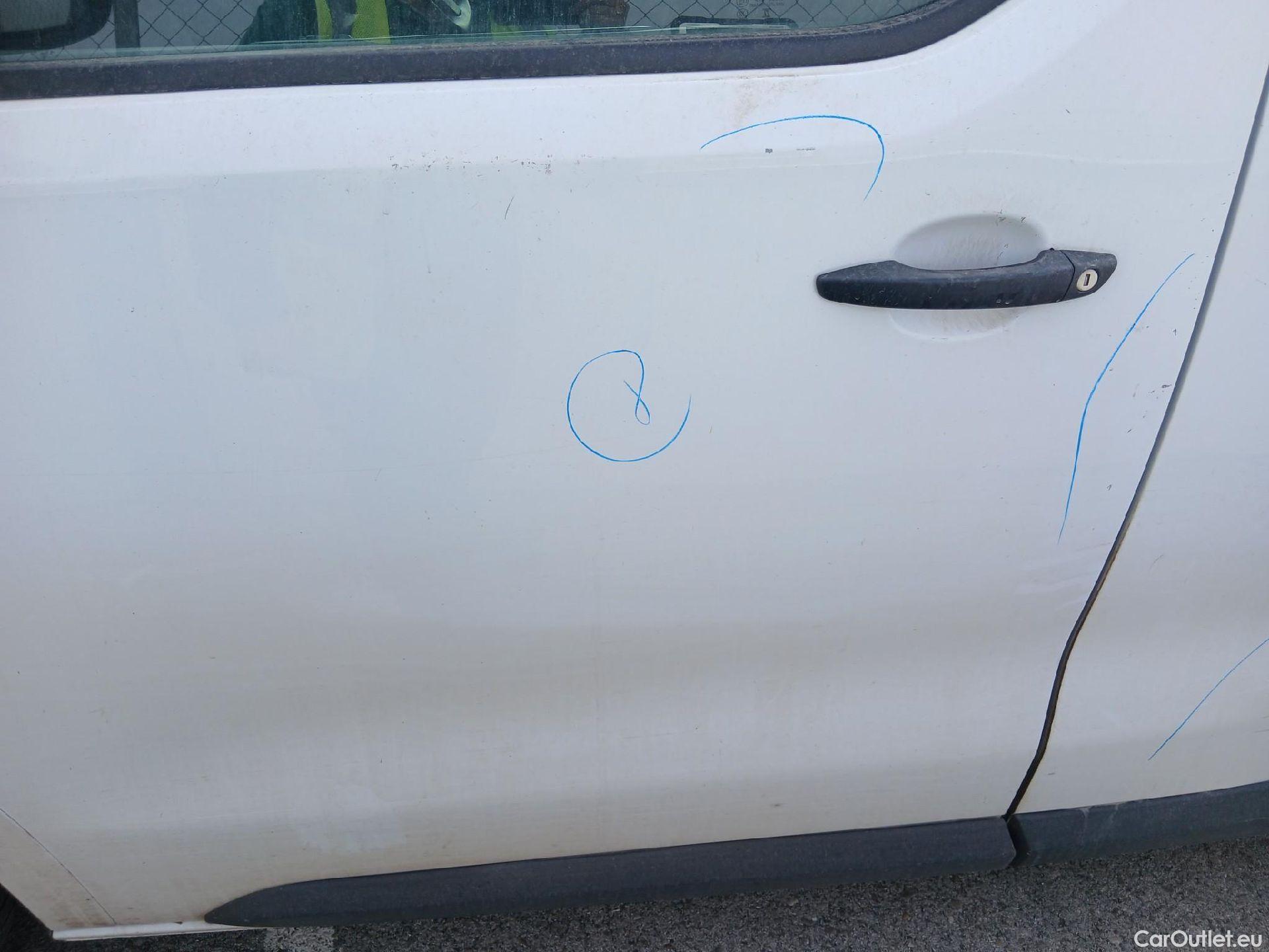  Citroen  Jumpy CITROEN  / 2016 / 4P / furgón Talla M BlueHDi 100 S&S 6v Control #21