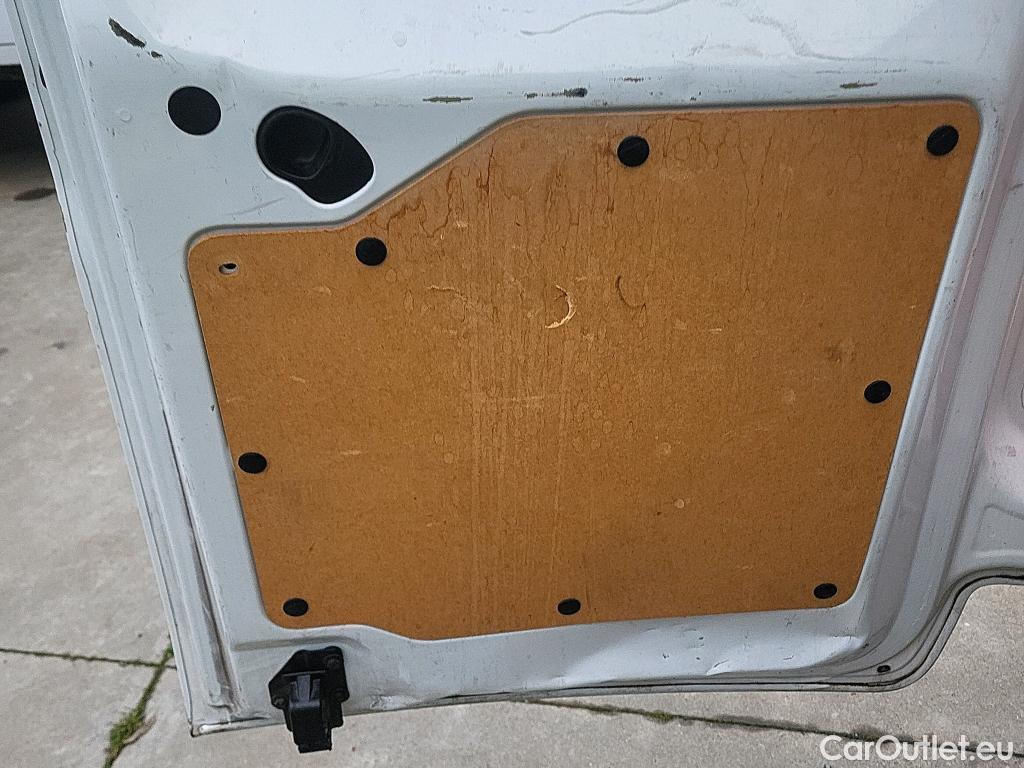  Citroen  Jumpy CITROEN  / 2016 / 4P / furgón Talla M BlueHDi 85KW (115CV) 6v Confort #3