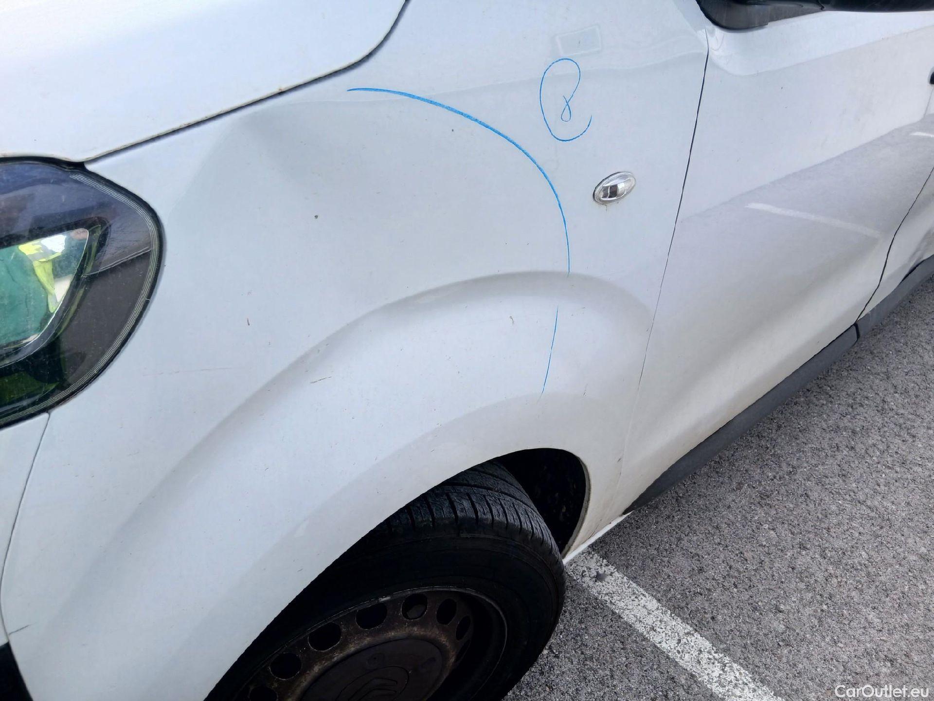  Citroen  Jumpy CITROEN  / 2016 / 4P / furgón Talla M BlueHDi 100 S&S 6v Control #17