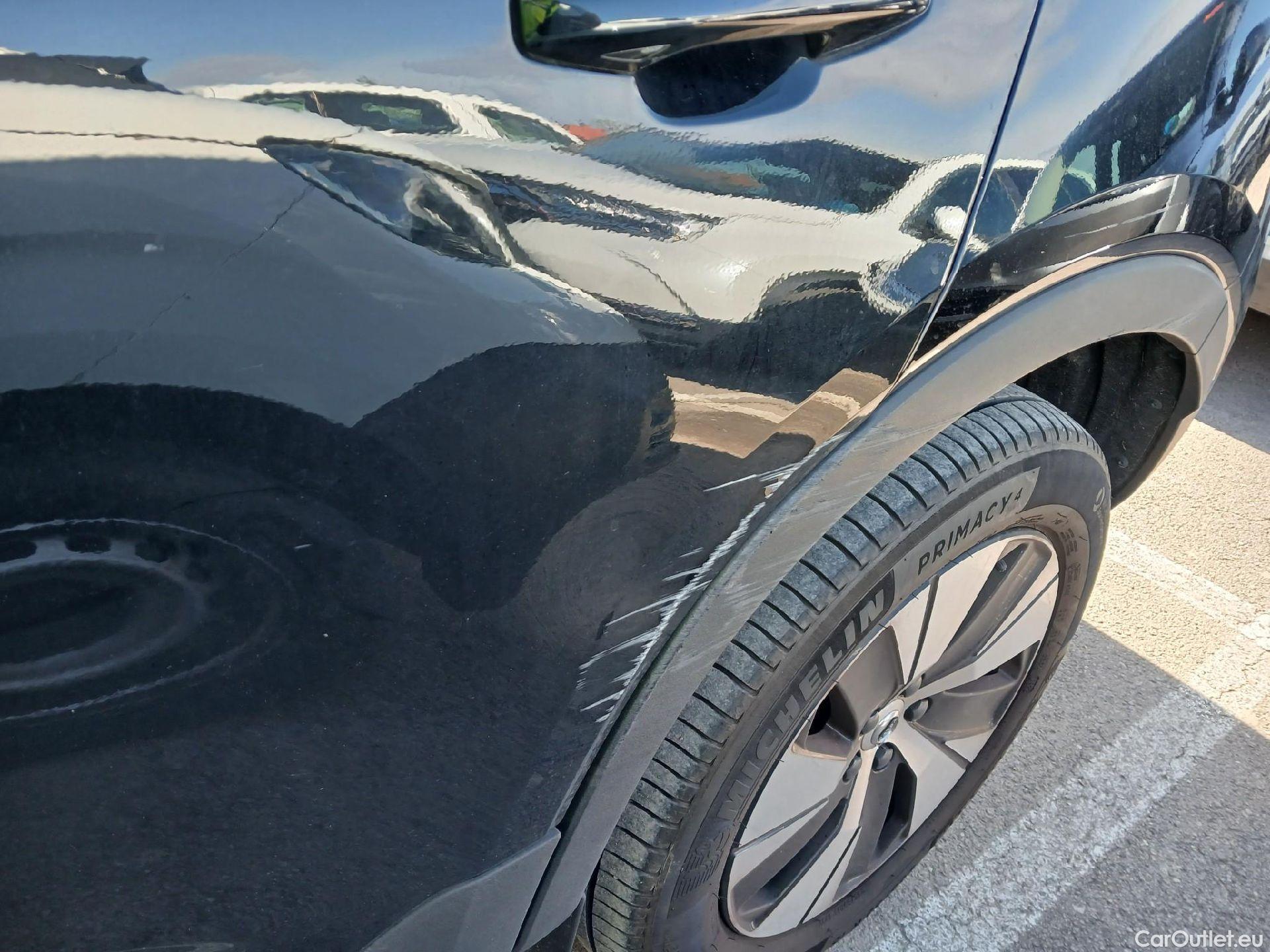  Volvo  XC 40 VOLVO XC40 / 2017 / 5P / todoterreno 1.5 T4 Twin Recharge Inscription Ex Auto #8