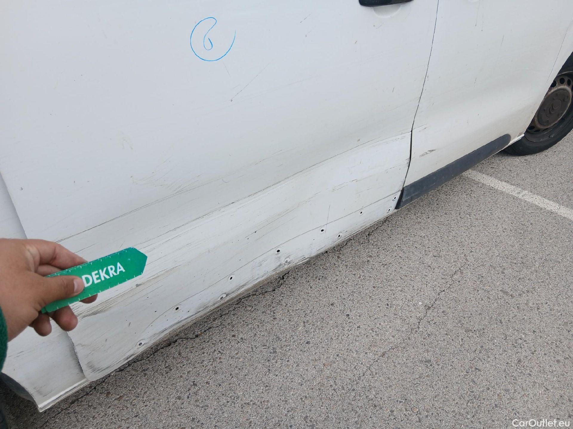  Citroen  Jumpy CITROEN  / 2016 / 4P / furgón Talla M BlueHDi 100 S&S 6v Control #38