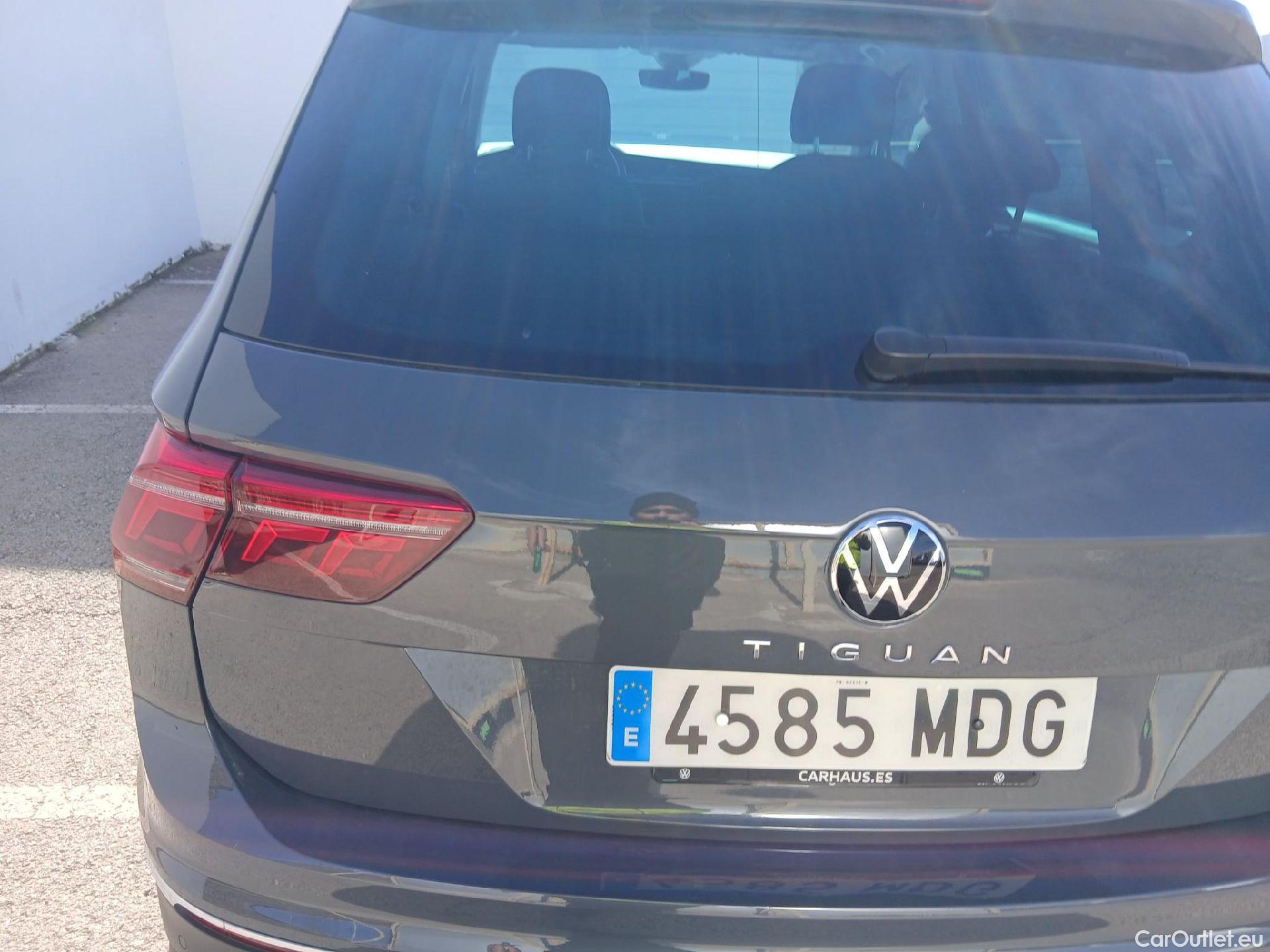  Volkswagen  Tiguan VOLKSWAGEN  / 2020 / 5P / todoterreno Life 1.4 TSI eHybrid 180kW (245CV) DSG #21