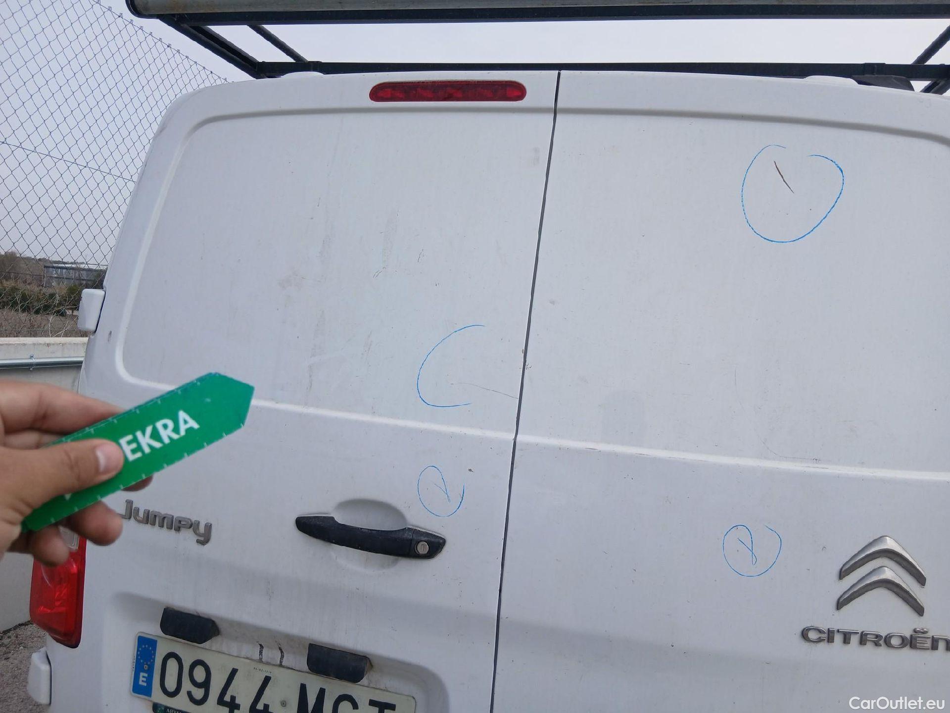  Citroen  Jumpy CITROEN  / 2016 / 4P / furgón Talla M BlueHDi 100 S&S 6v Control #31