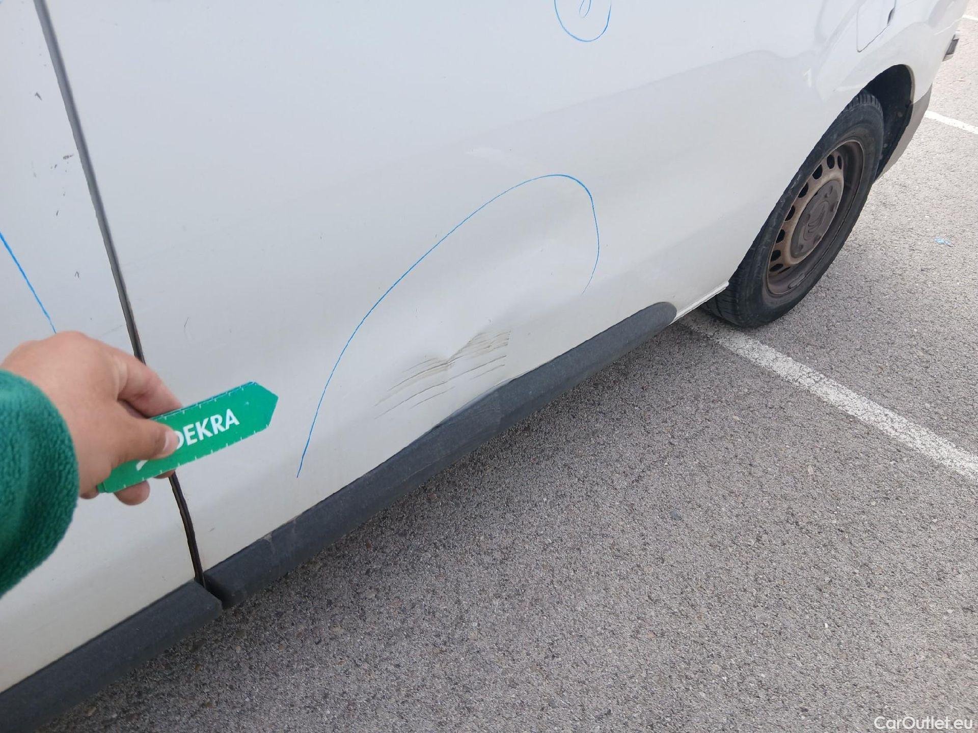  Citroen  Jumpy CITROEN  / 2016 / 4P / furgón Talla M BlueHDi 100 S&S 6v Control #23