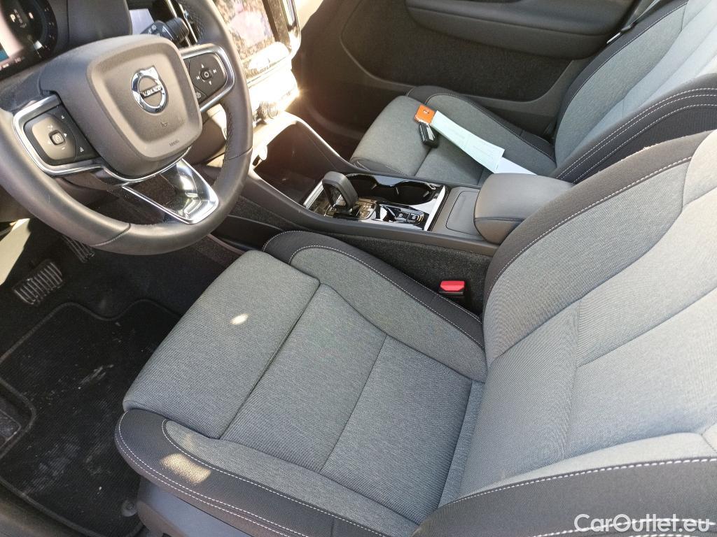  Volvo  XC 40 VOLVO XC40 / 2021 / 5P / todoterreno 2.0 B4 G AWD Plus Dark Auto #29