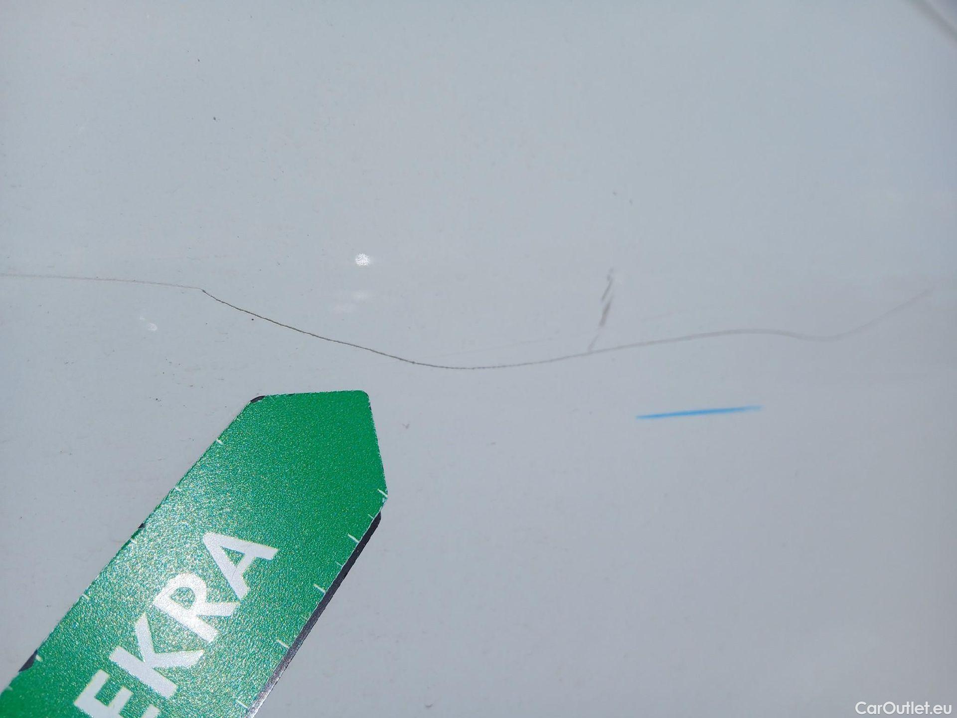  Volkswagen  T-ROC  Life 2.0 TDI 115CV MT6 E6d #40