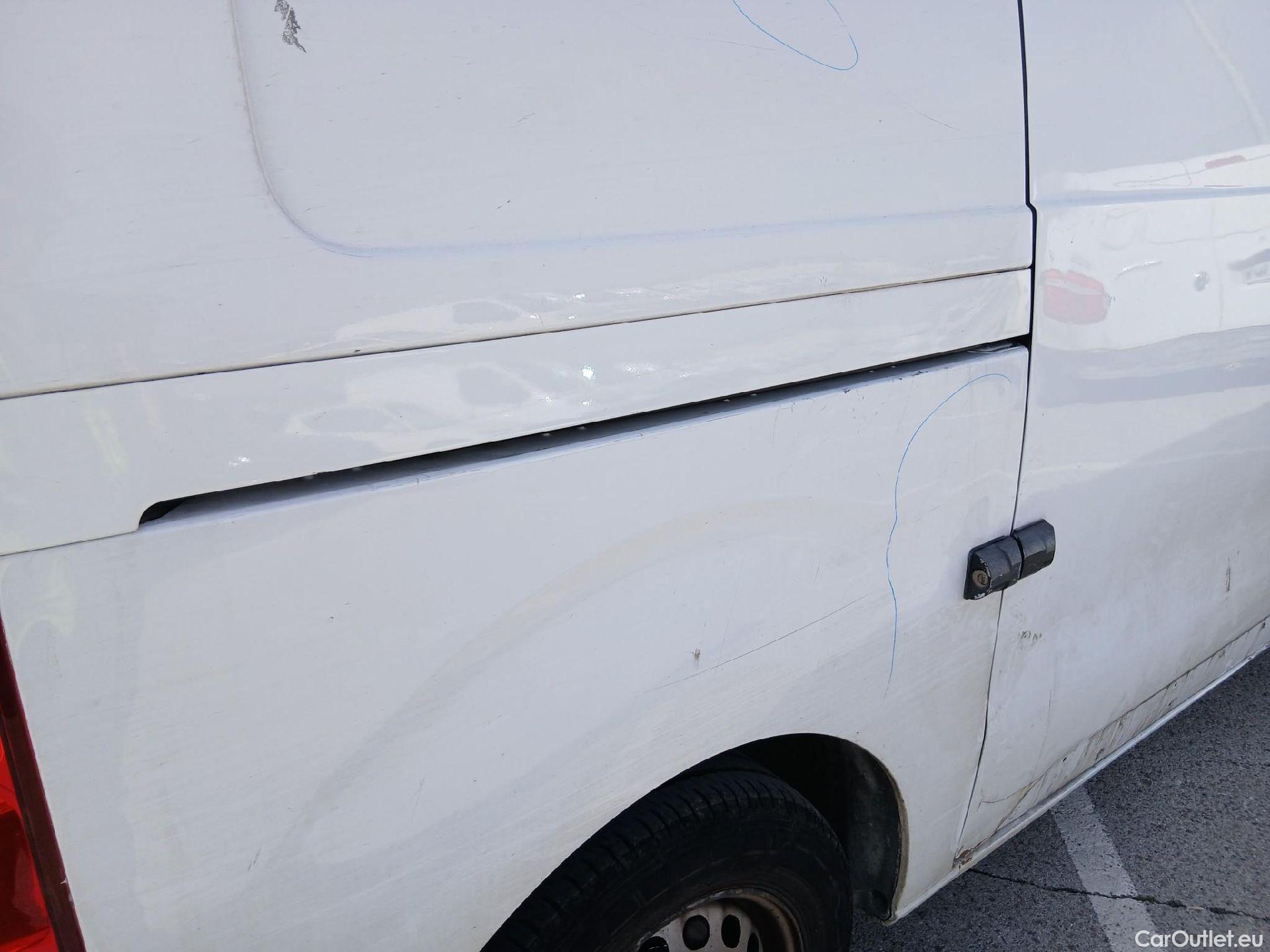  Opel  Vivaro OPEL  / 2019 / 4P / furgón 1.5 Diésel 74kW (100CV) M Std Express #46