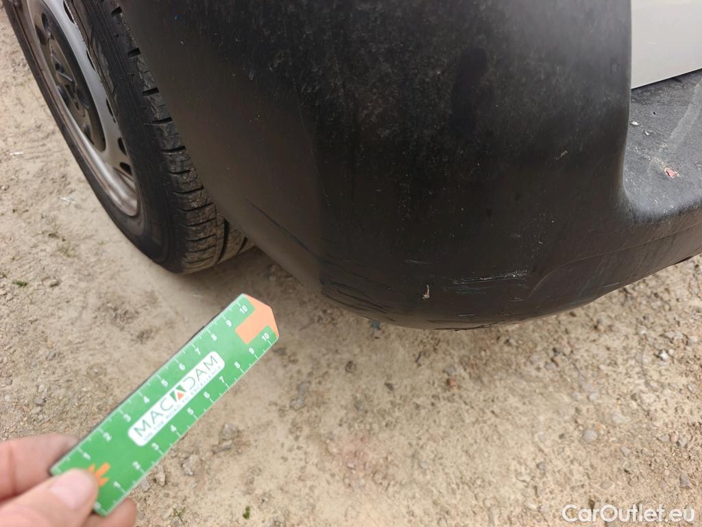  Peugeot  Expert PEUGEOT  / 2016 / 4P / furgón Furgón Pro 2.0 BlueHDi 120 S&S Standard #KMS APROXIMADOS 200000# #28