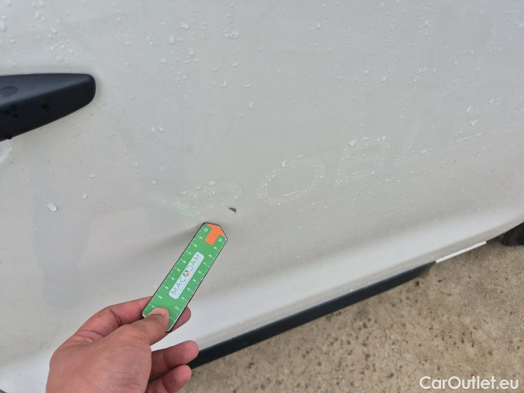  Opel  Vivaro OPEL  / 2019 / 4P / furgón 1.5 Diésel 74kW (100CV) M Std Express #9