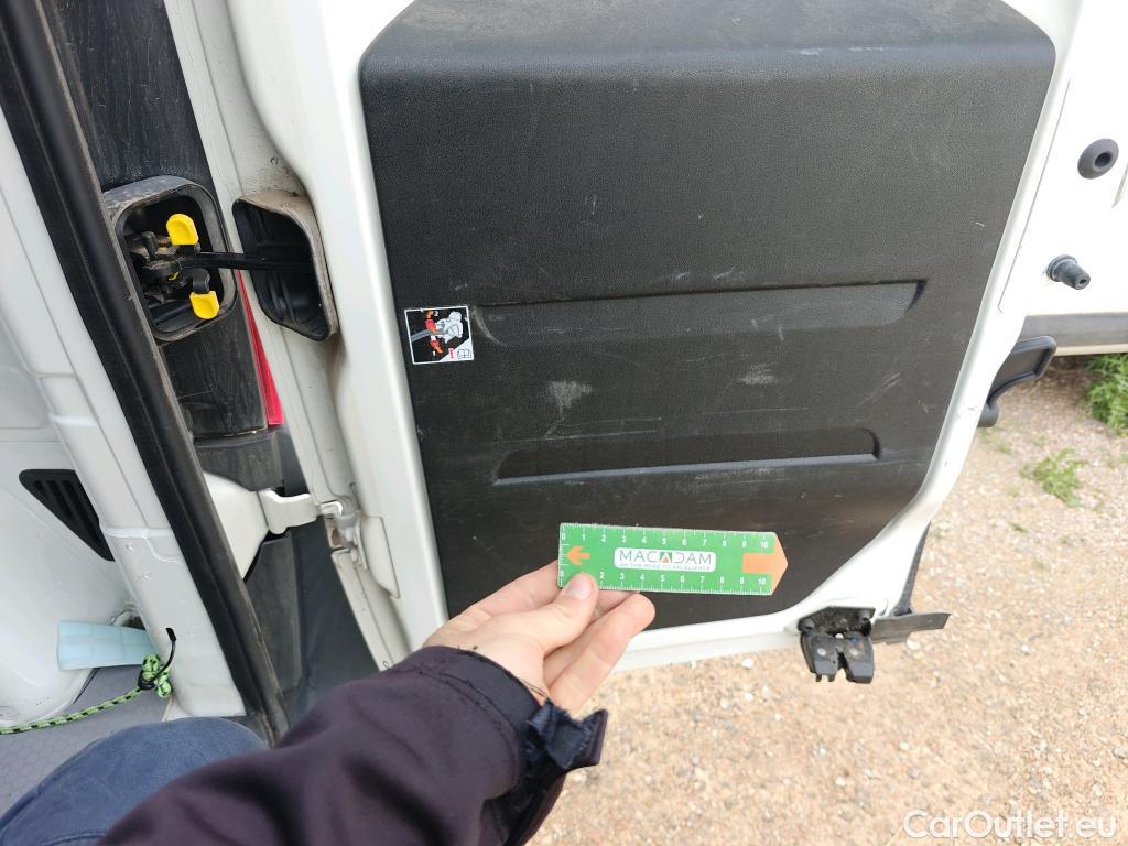  Opel  Combo OPEL  / 2012 / 3P / furgón derivado de turismo Cargo 1.3 CDTI 70kW (95CV) L1 H1 #83