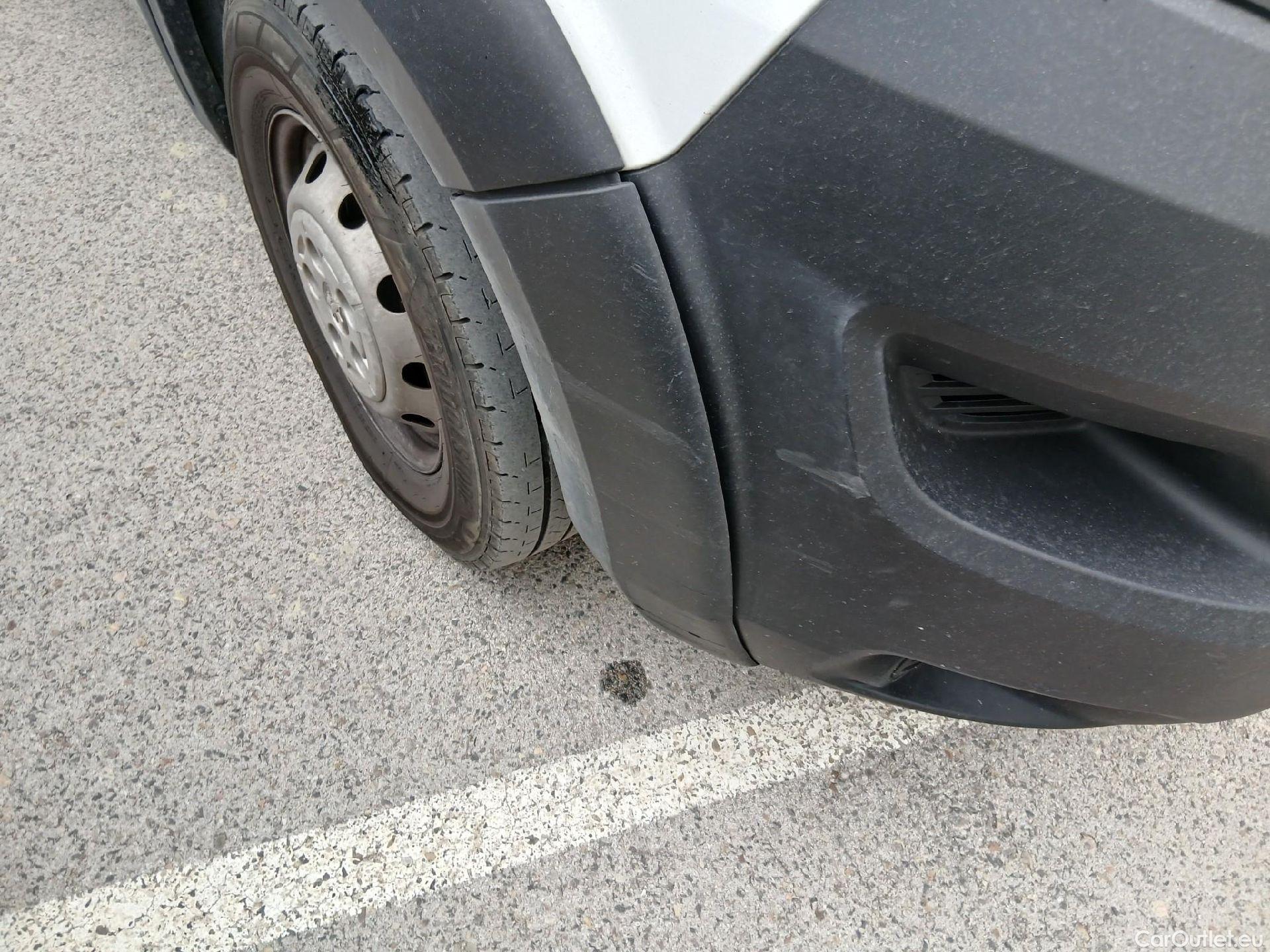  Peugeot  Boxer PEUGEOT  / 2014 / 4P / furgón 435 L4 H3 BHDI 121kW (165CV) S&S 6 V. M #5