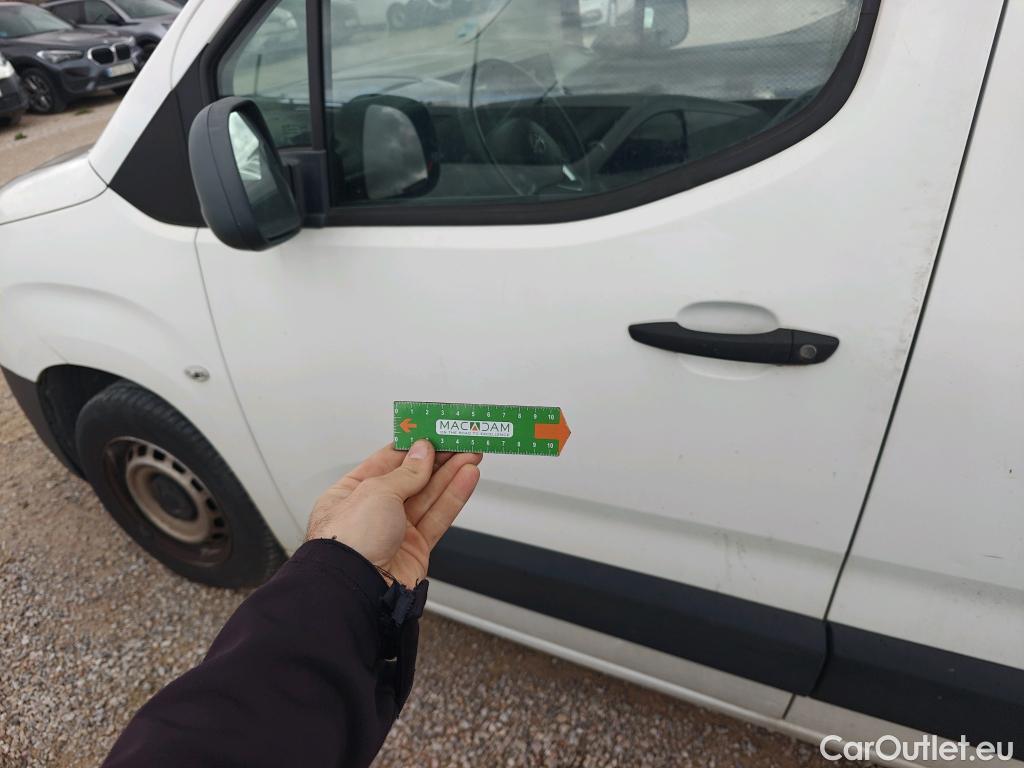  Opel  Combo OPEL  / 2018 / 3P / furgón derivado de turismo 1.6 TD S/S 74kW (100CV) Express L H1 650 #34