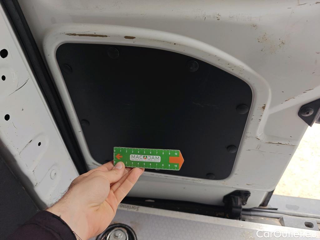  Opel  Combo OPEL  / 2018 / 3P / furgón derivado de turismo 1.6 TD S/S 74kW (100CV) Express L H1 650 #71