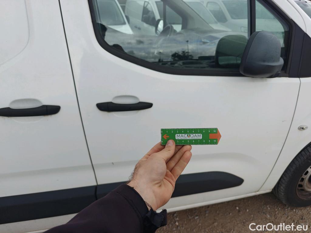  Opel  Combo OPEL  / 2018 / 3P / furgón derivado de turismo 1.6 TD S/S 74kW (100CV) Express L H1 650 #66