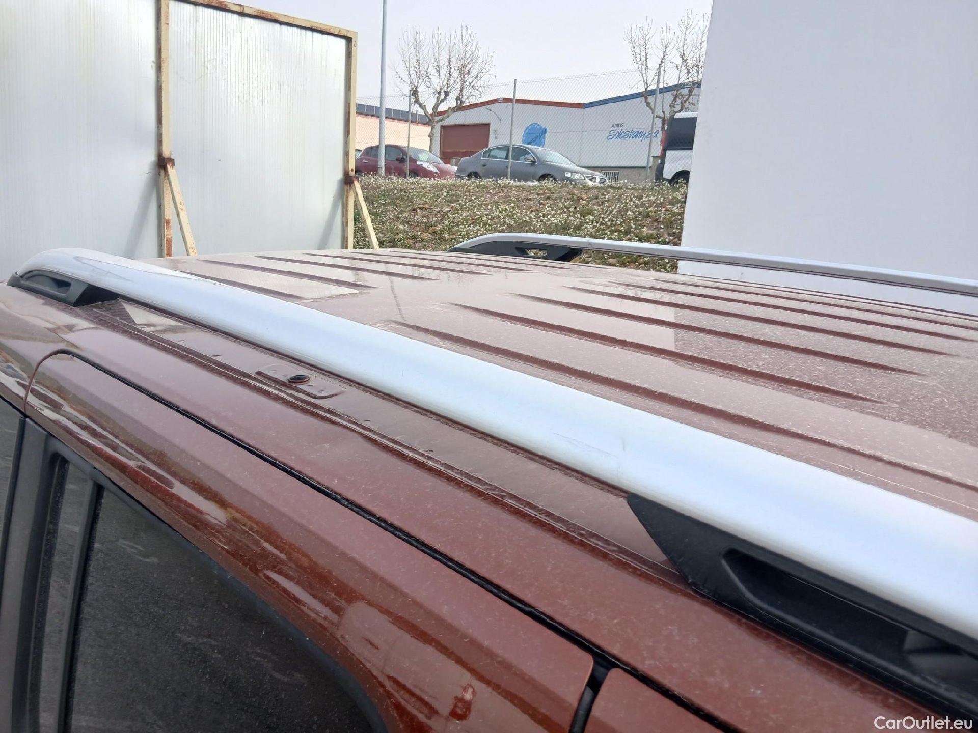  Opel  Combo OPEL -e Life / 2018 / 5P / monovolumen BEV 100kW (136CV) Elegance Plus L #33