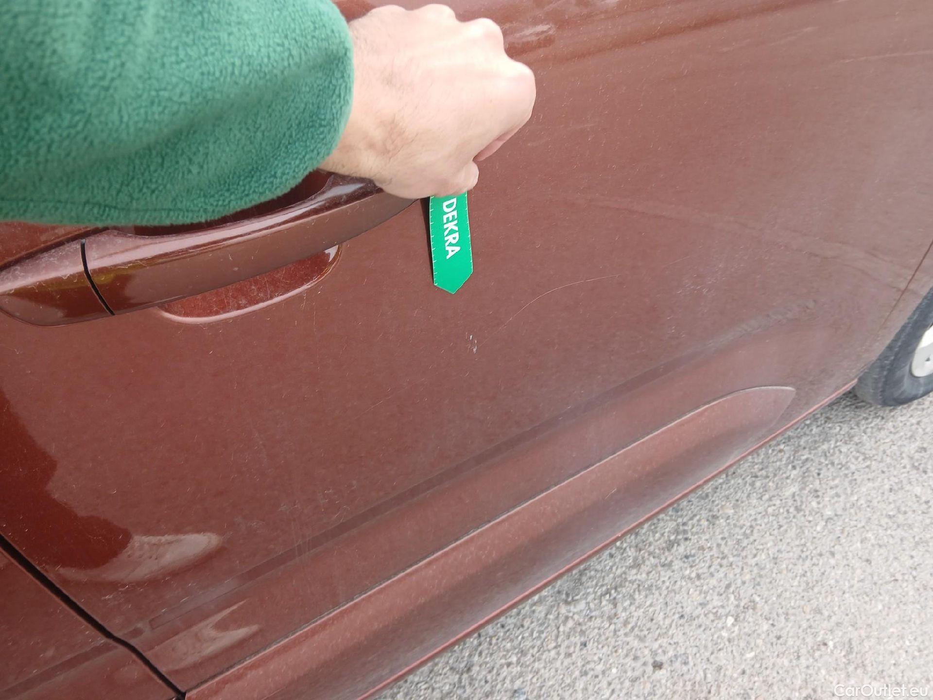  Opel  Combo OPEL -e Life / 2018 / 5P / monovolumen BEV 100kW (136CV) Elegance Plus L #27