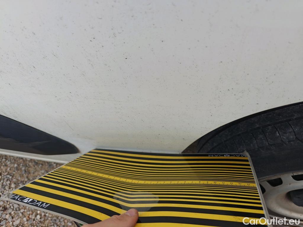  Opel  Combo OPEL  / 2018 / 3P / furgón derivado de turismo 1.6 TD S/S 74kW (100CV) Express L H1 650 #14