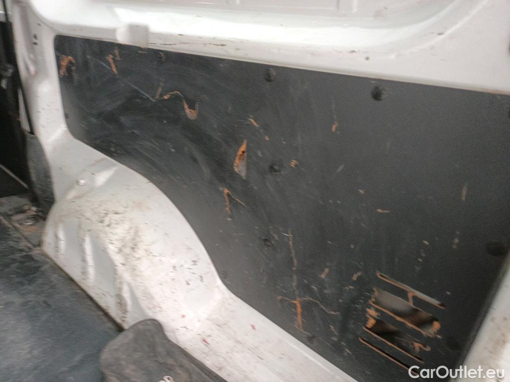  Peugeot  Expert PEUGEOT  / 2016 / 4P / combi Combi BlueHDi 120 S&S Long #9