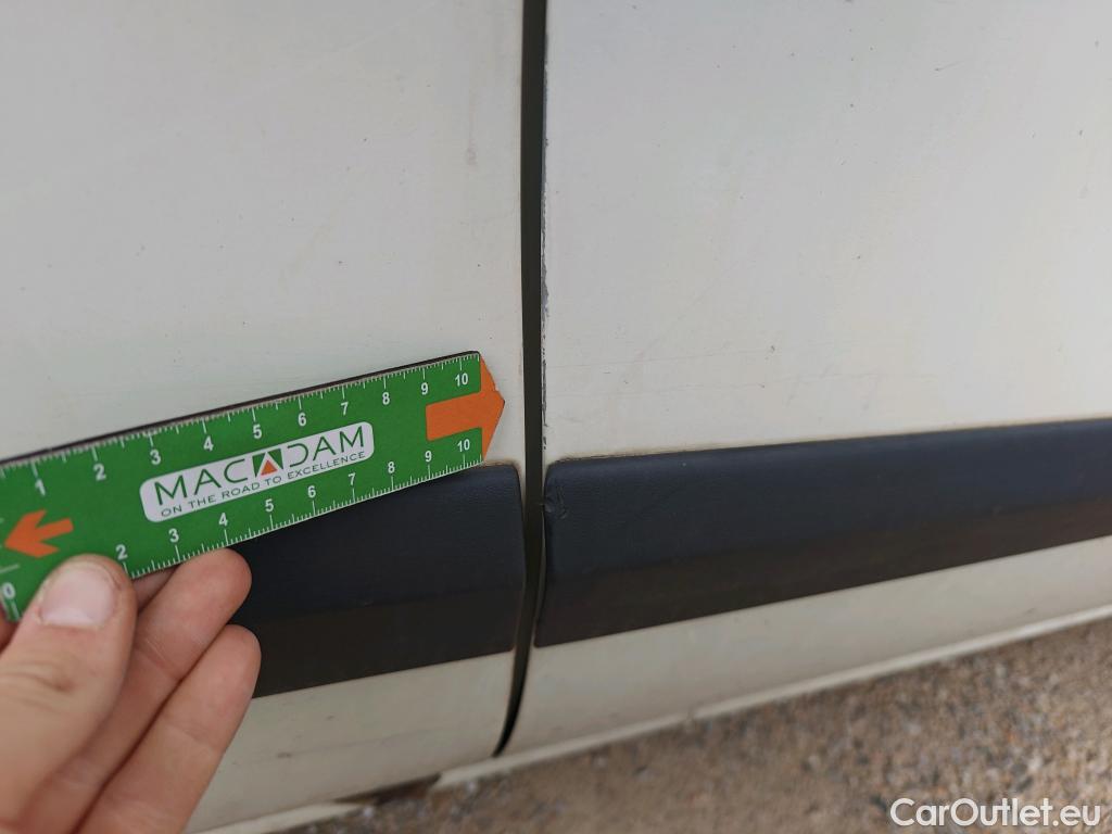  Opel  Combo OPEL  / 2012 / 3P / furgón derivado de turismo Cargo 1.3 CDTI 70kW (95CV) L1 H1 #55