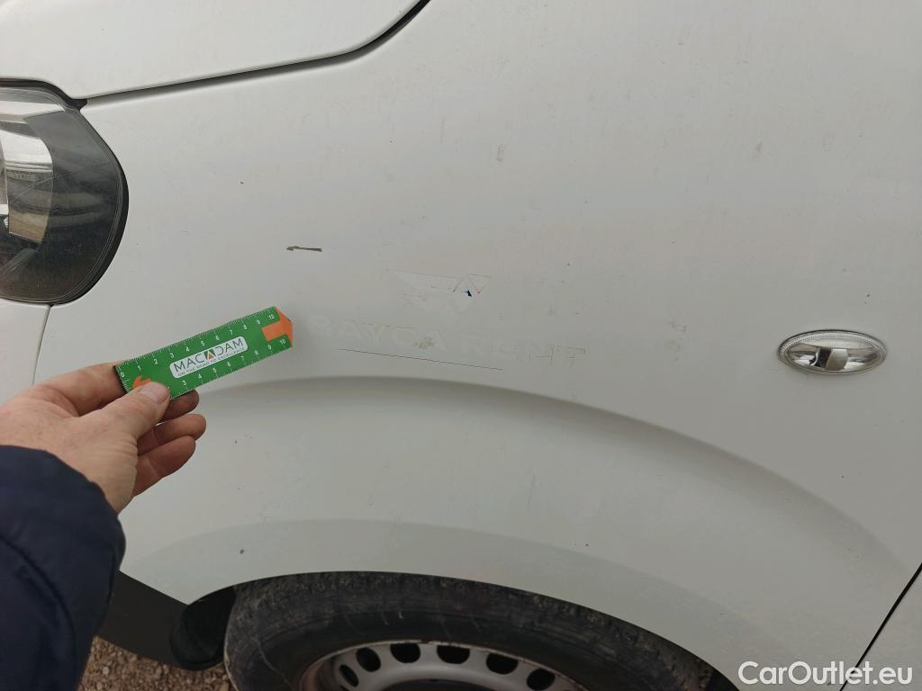  Peugeot  Expert PEUGEOT  / 2016 / 4P / furgón Furgón Pro 2.0 BlueHDi 120 S&S Standard #KMS APROXIMADOS 200000# #58