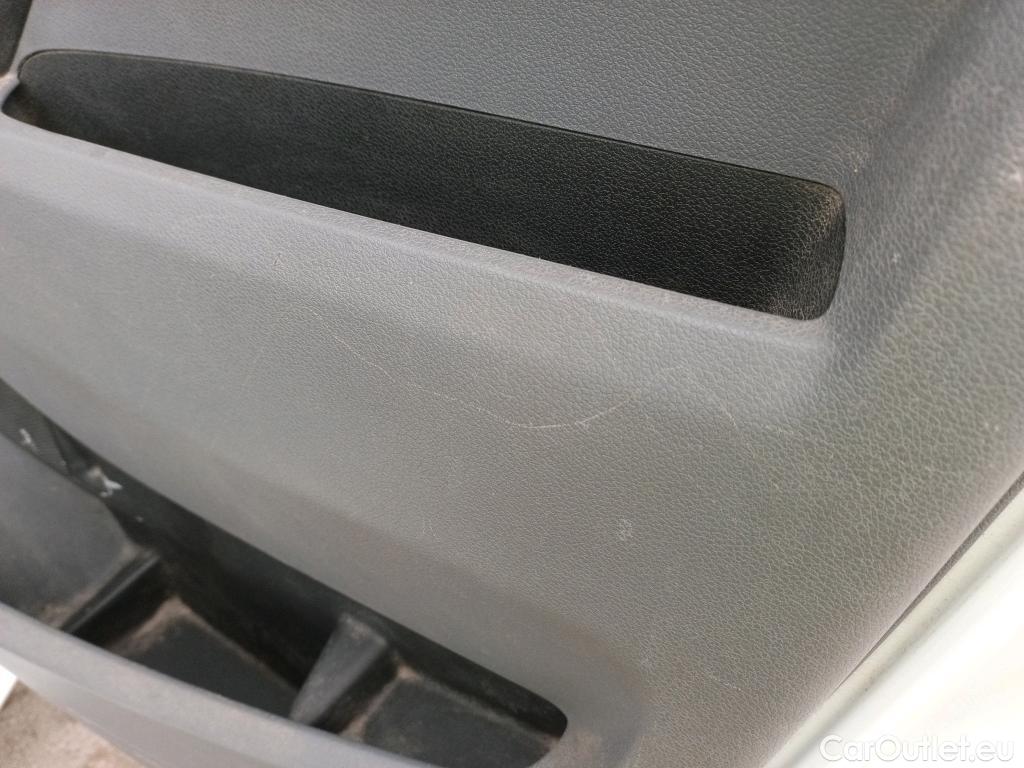  Peugeot  Expert PEUGEOT  / 2016 / 4P / combi Combi BlueHDi 120 S&S Long #35