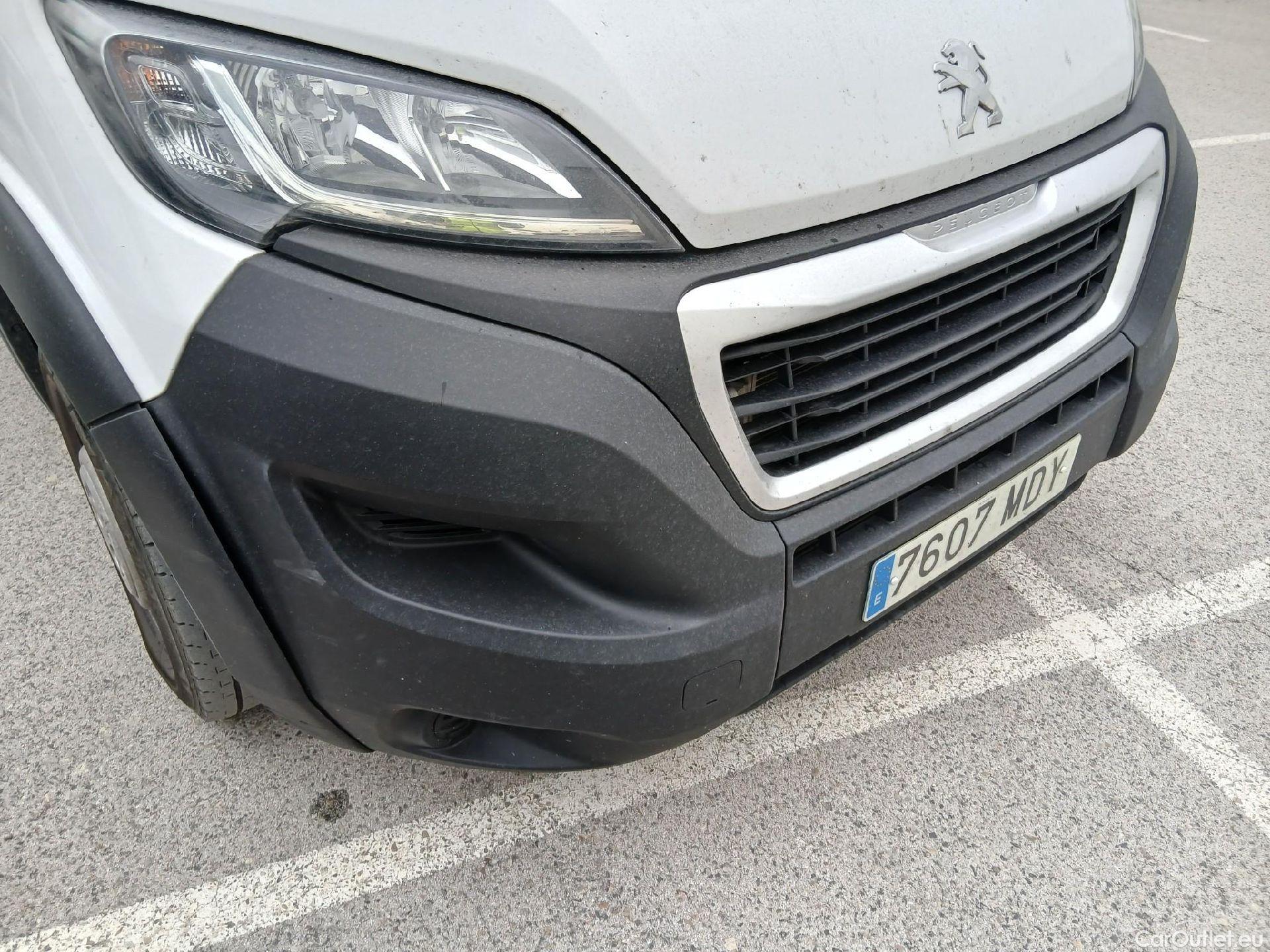  Peugeot  Boxer PEUGEOT  / 2014 / 4P / furgón 435 L4 H3 BHDI 121kW (165CV) S&S 6 V. M #3