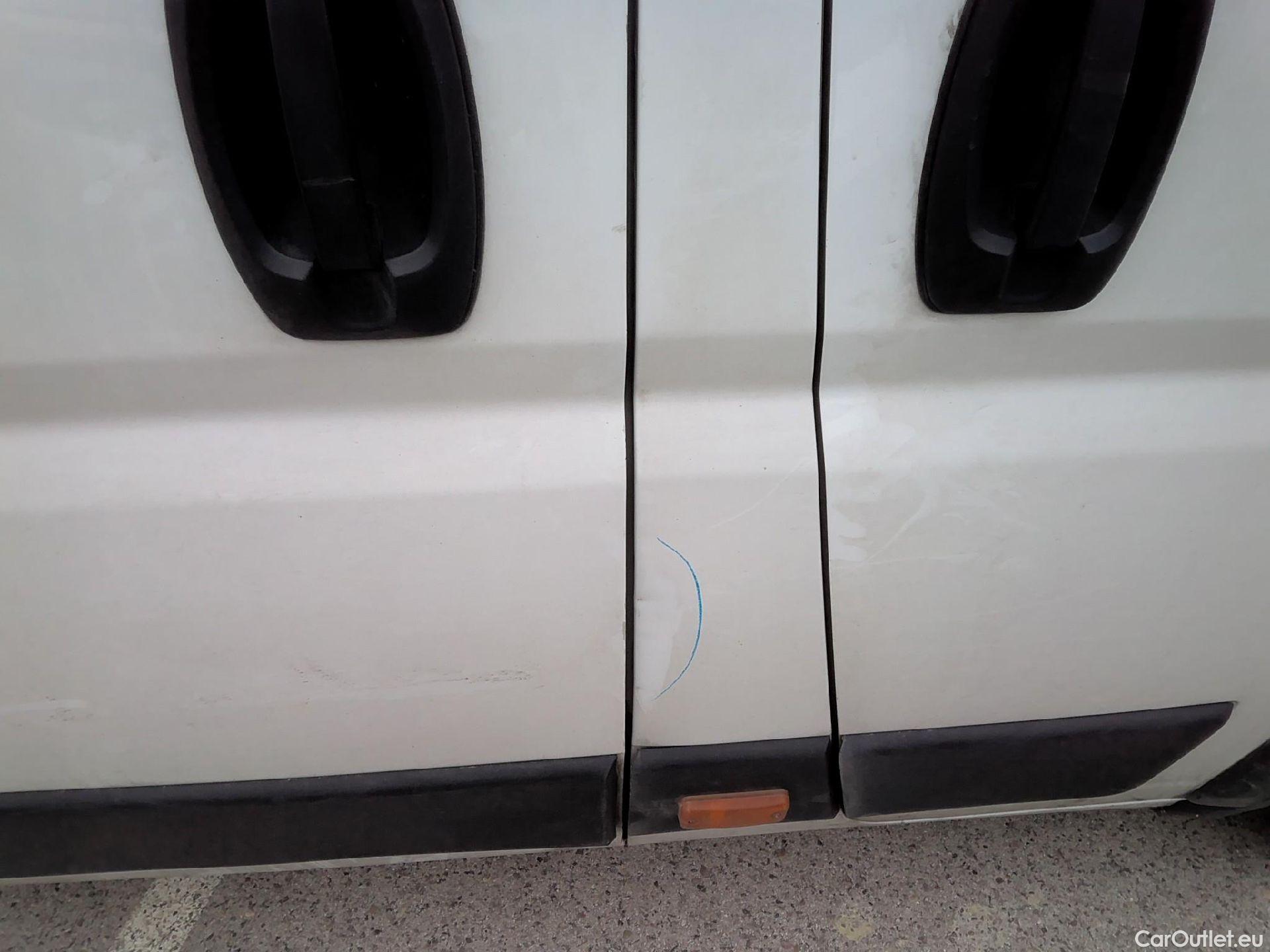  Peugeot  Boxer PEUGEOT  / 2014 / 4P / furgón 435 L4 H3 BHDI 121kW (165CV) S&S 6 V. M #30