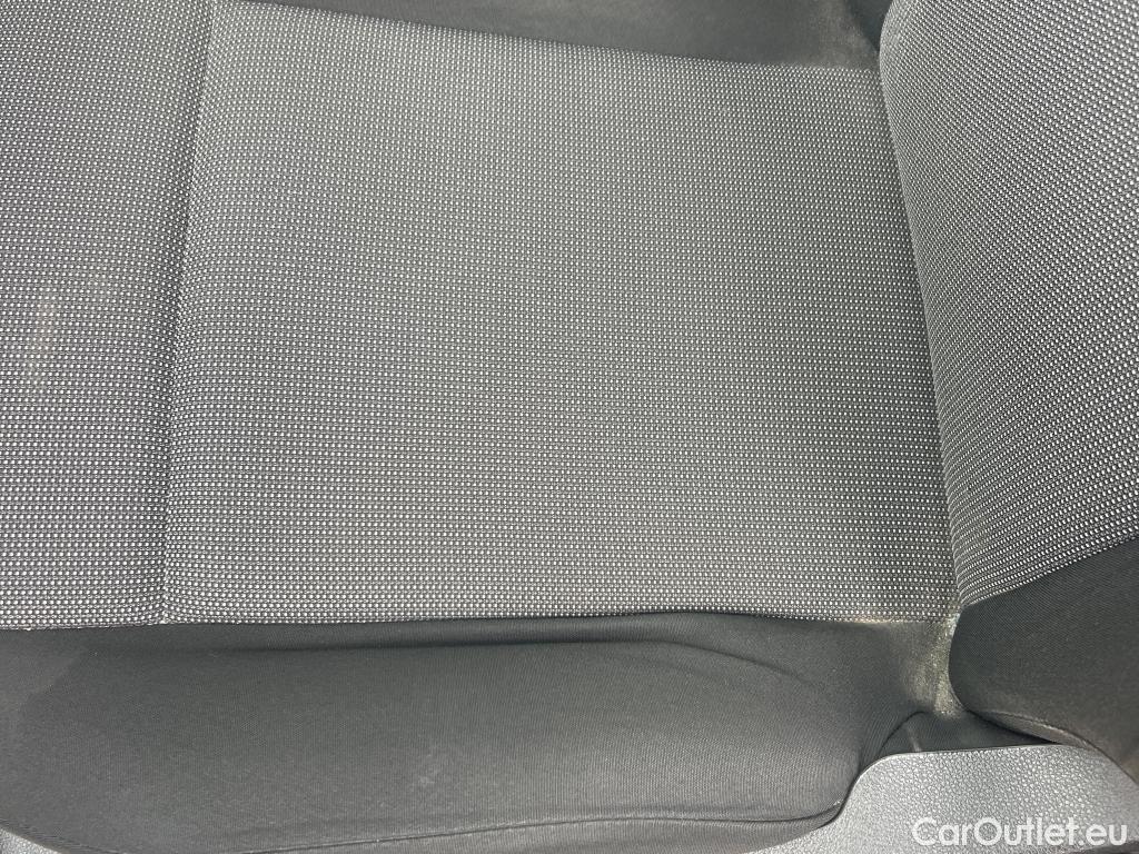  Opel  Combo OPEL  / 2018 / 3P / furgón derivado de turismo 1.6 TD S/S 74kW (100CV) Express L H1 650 #25