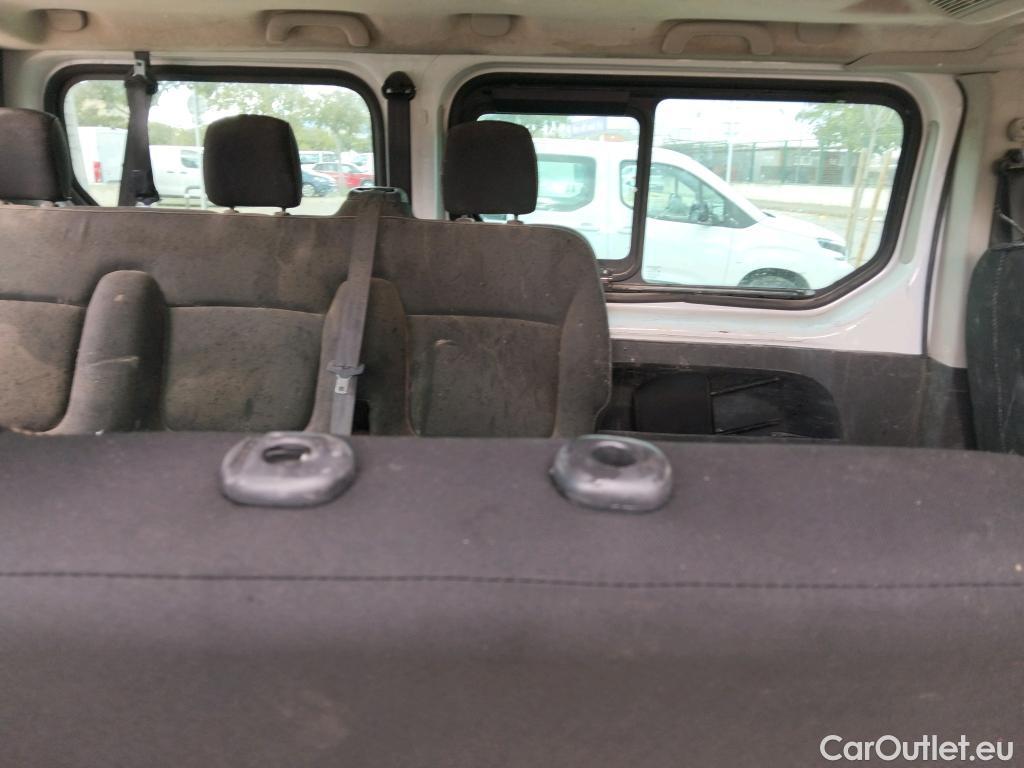  Opel  Vivaro OPEL  / 2014 / 4P / combi 1.6CDTI S/S 92kW (125CV) L1 2.9t Combi-9 #6