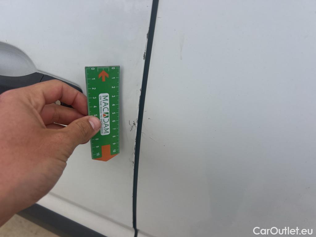  Opel  Combo OPEL  / 2018 / 3P / furgón derivado de turismo 1.6 TD S/S 74kW (100CV) Express L H1 650 #13