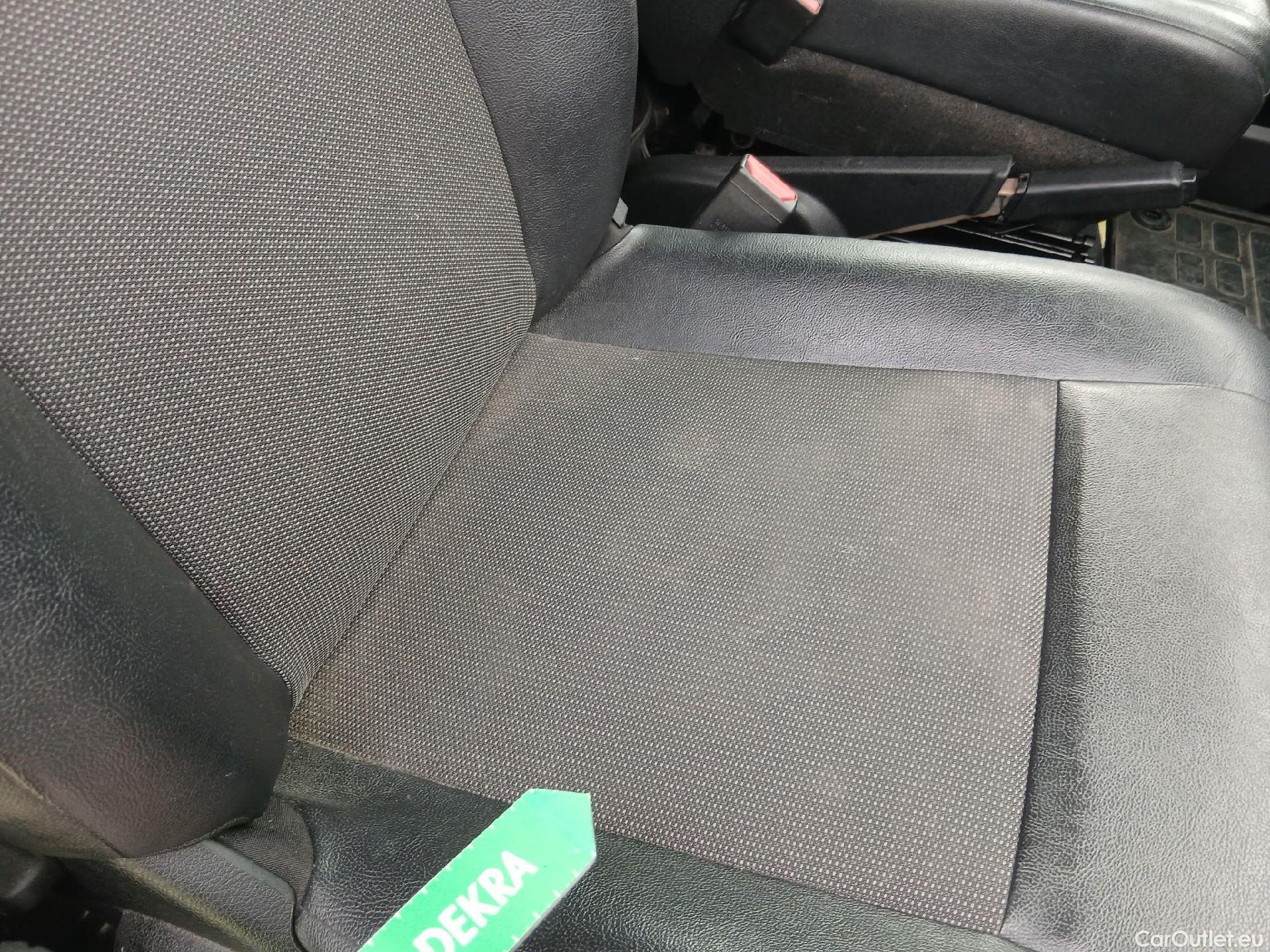  Opel  Vivaro OPEL  / 2019 / 4P / furgón 1.5 Diésel 74kW (100CV) M Std Express #16