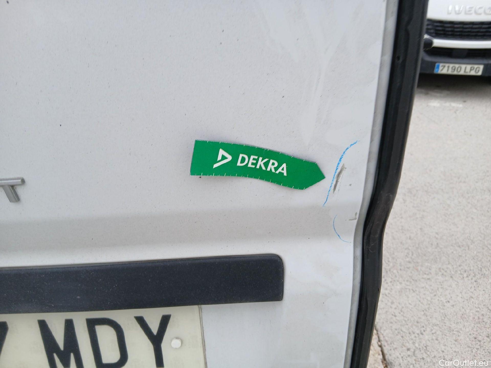  Peugeot  Boxer PEUGEOT  / 2014 / 4P / furgón 435 L4 H3 BHDI 121kW (165CV) S&S 6 V. M #17