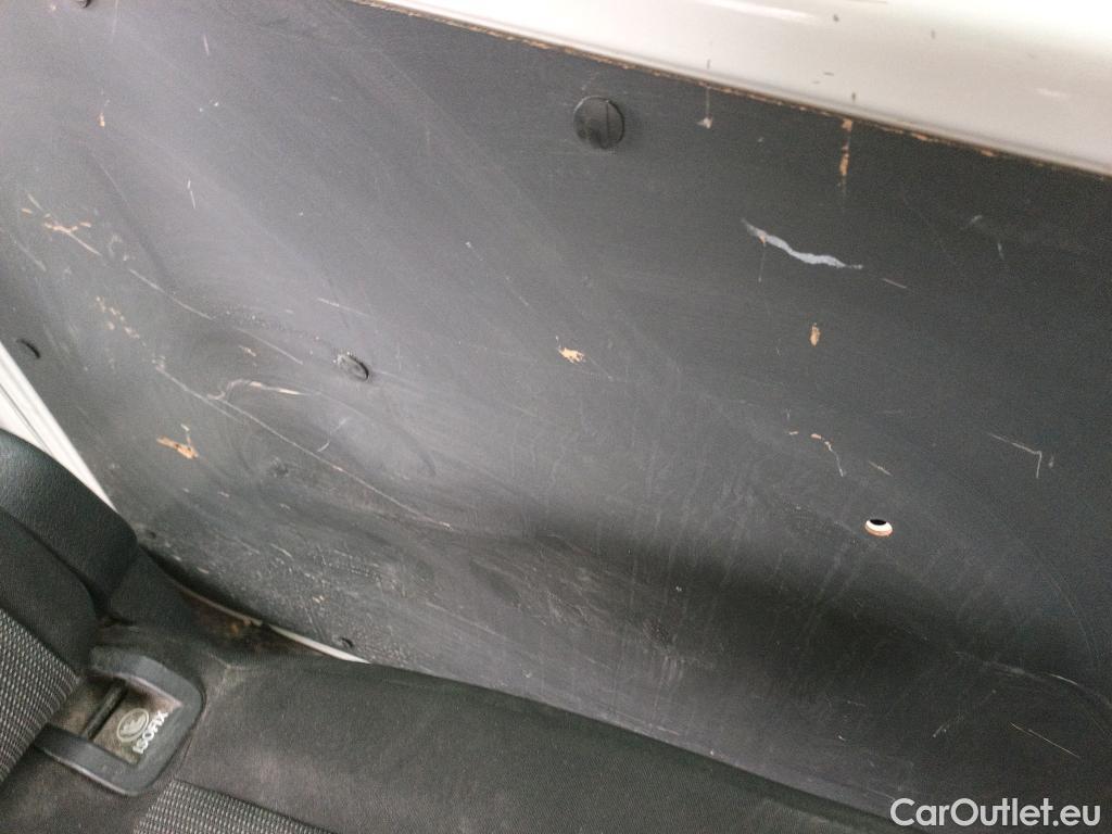  Peugeot  Expert PEUGEOT  / 2016 / 4P / combi Combi BlueHDi 120 S&S Long #38