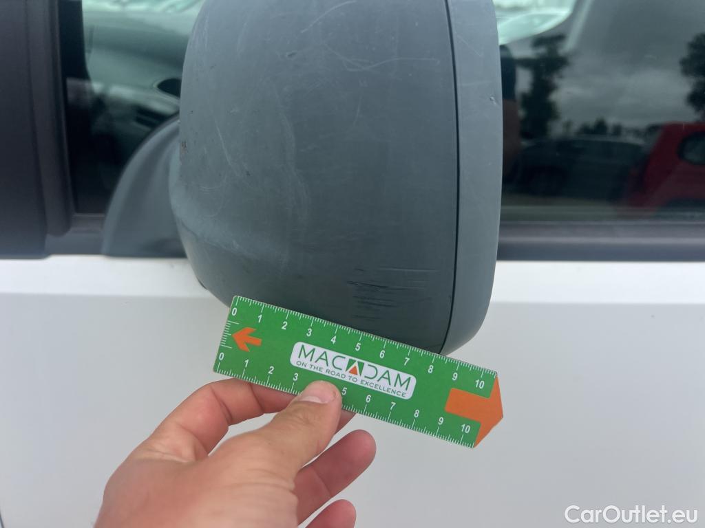  Opel  Combo OPEL  / 2018 / 3P / furgón derivado de turismo 1.6 TD S/S 74kW (100CV) Express L H1 650 #28