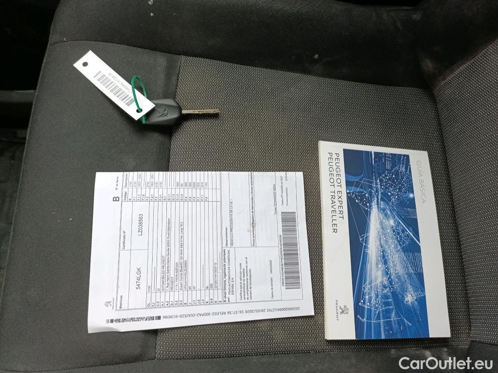  Peugeot  Expert PEUGEOT  / 2016 / 4P / combi Combi BlueHDi 120 S&S Long #40