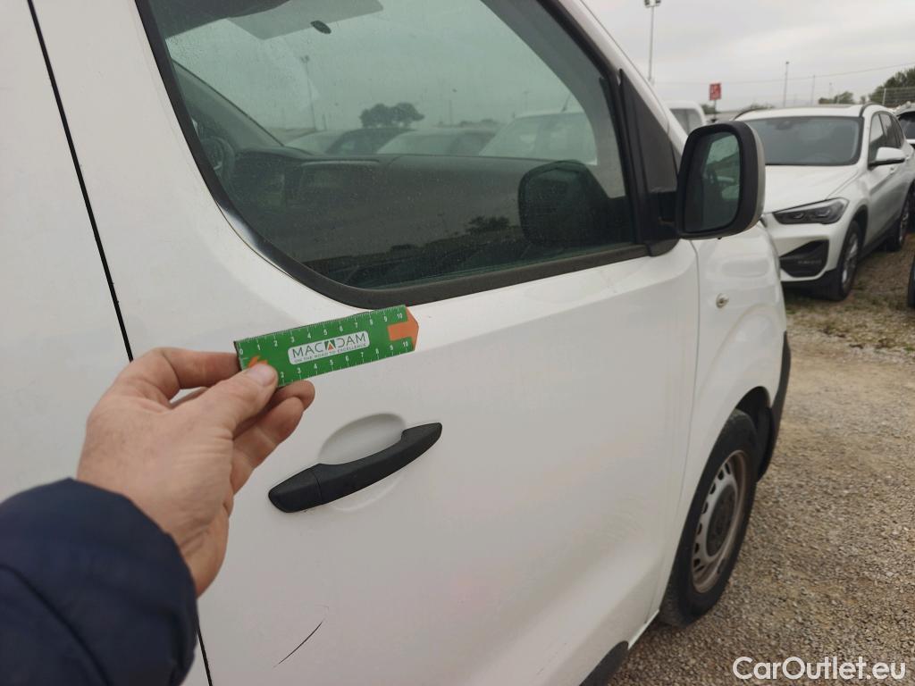  Peugeot  Expert PEUGEOT  / 2016 / 4P / furgón Furgón Pro 2.0 BlueHDi 120 S&S Standard #KMS APROXIMADOS 200000# #36