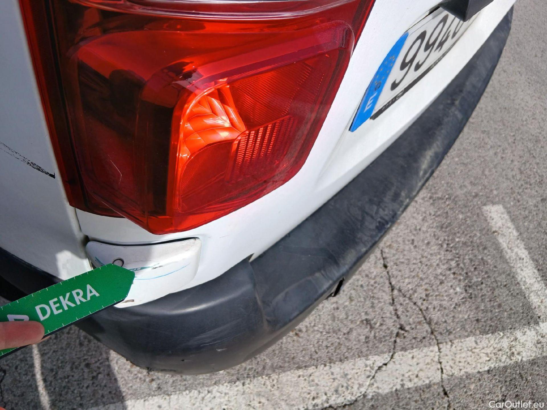  Opel  Vivaro OPEL  / 2019 / 4P / furgón 1.5 Diésel 74kW (100CV) M Std Express #34