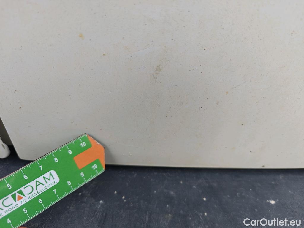  Peugeot  Partner PEUGEOT  / 2018 / 3P / furgón derivado de turismo Pro Standard 600kg BlueHDi 73kW #36