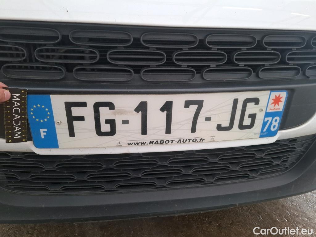  Citroen  C3  Société Feel 1.5 BlueHDI 100CV BVM6 E6dT #70