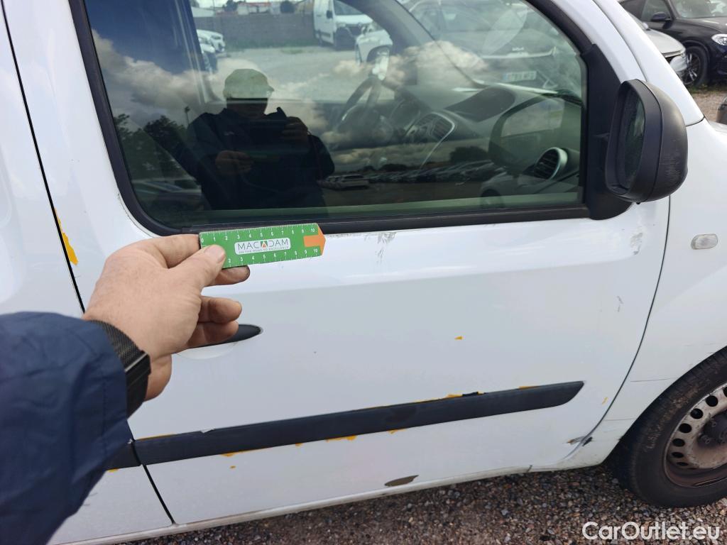  Renault  Kangoo  II Furgón Professional 1.5 dCi 75CV MT5 E6 #20