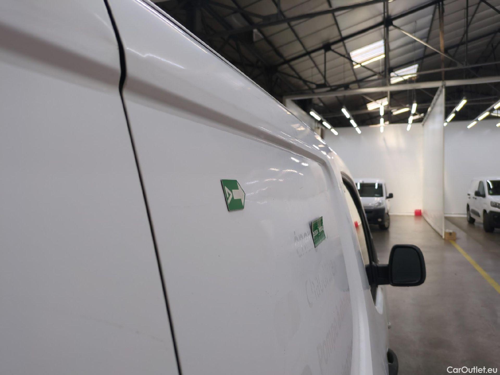  Citroen  Berlingo  Fourgon Club XL 950 1.5 BlueHDi 100CV BVM5 E6dT #41