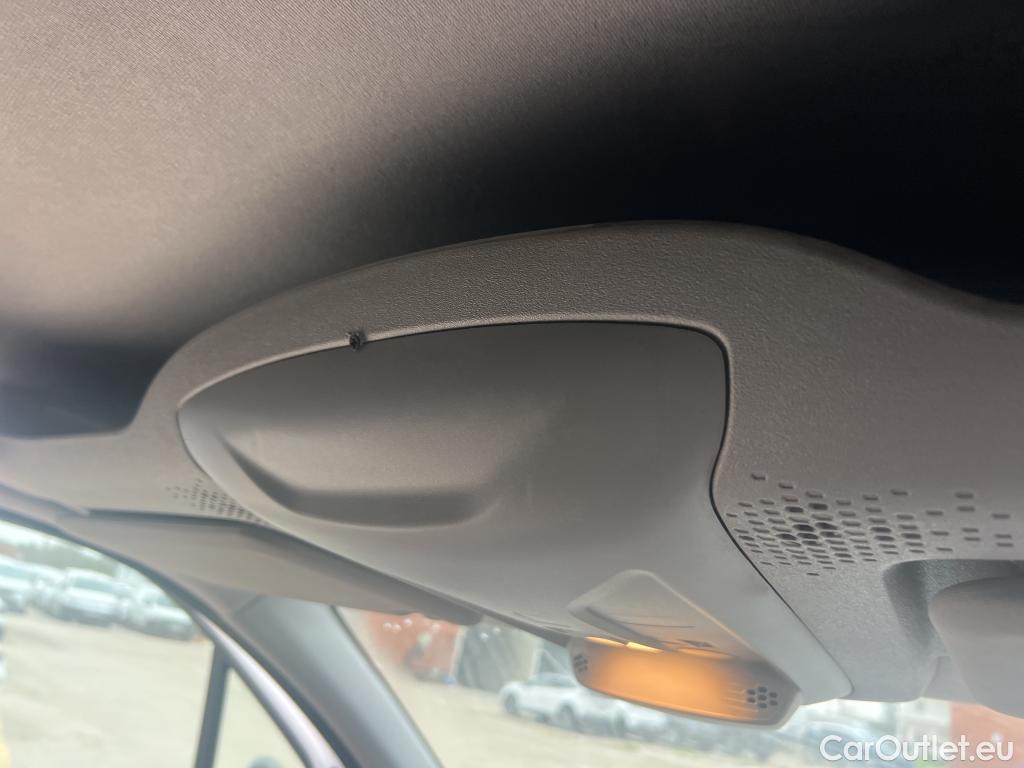  Peugeot  Partner PEUGEOT  / 2018 / 3P / furgón derivado de turismo Pro Standard 600kg BlueHDi 73kW #16