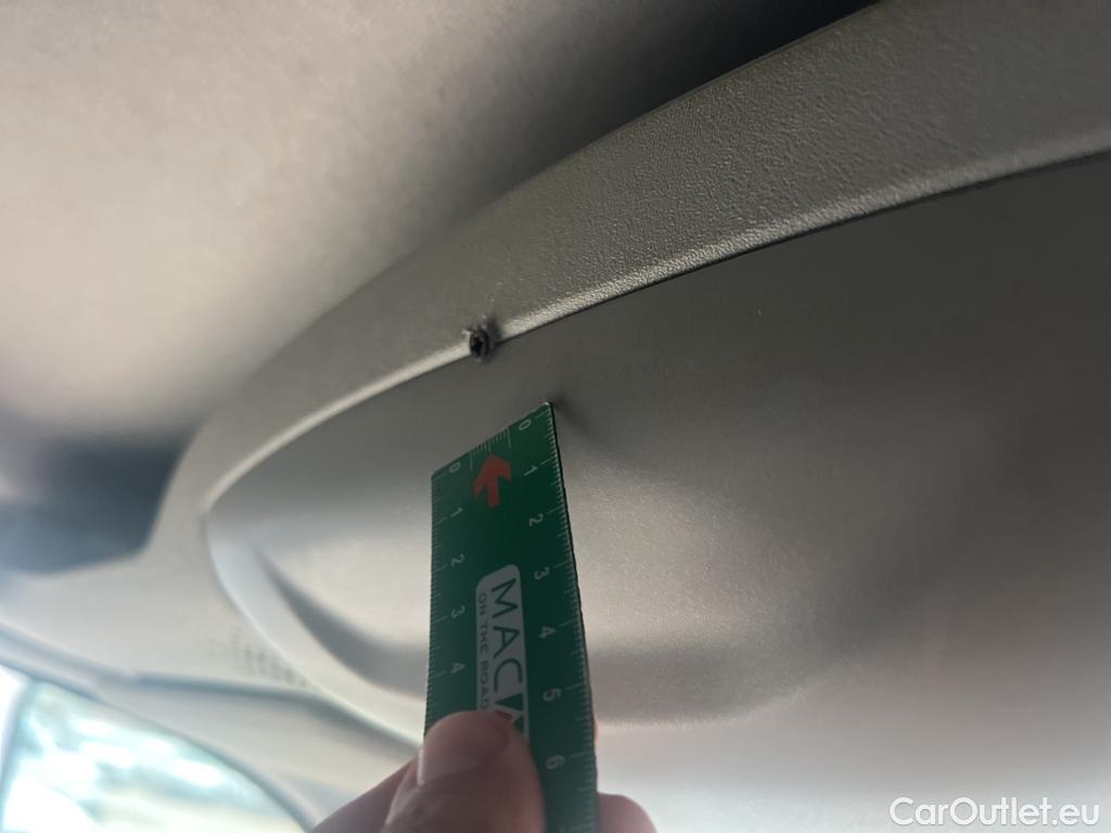  Peugeot  Partner PEUGEOT  / 2018 / 3P / furgón derivado de turismo Pro Standard 600kg BlueHDi 73kW #17