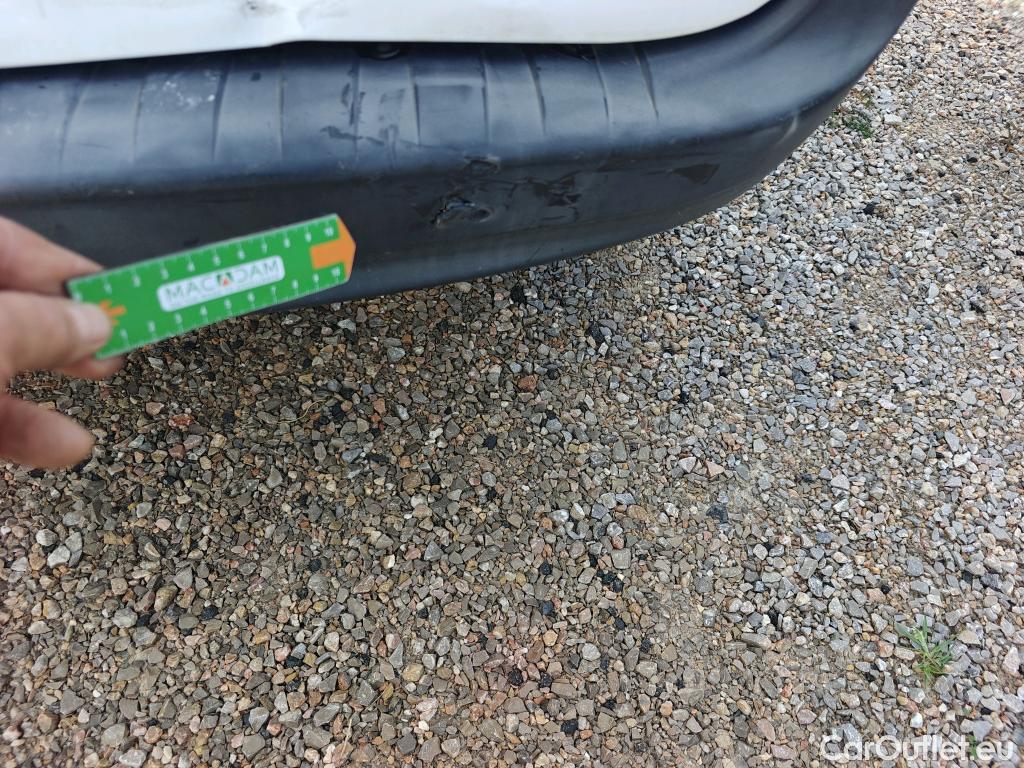  Renault  Kangoo  II Furgón Professional 1.5 dCi 75CV MT5 E6 #26